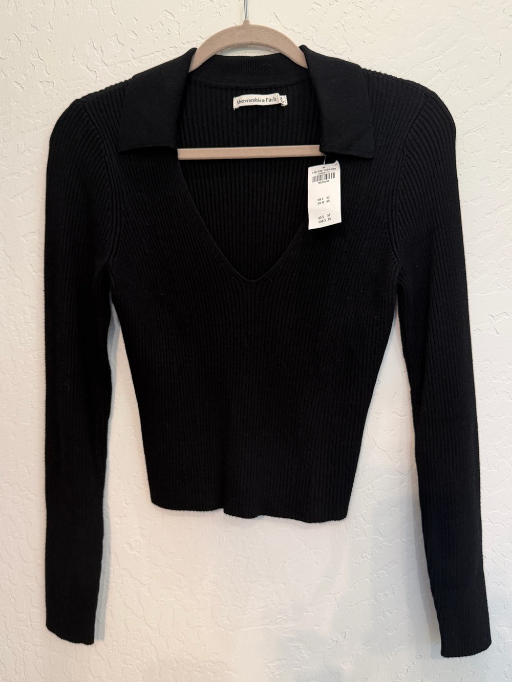 NWT Abercrombie & Fitch Black Ribbed Collared Sweater Top M